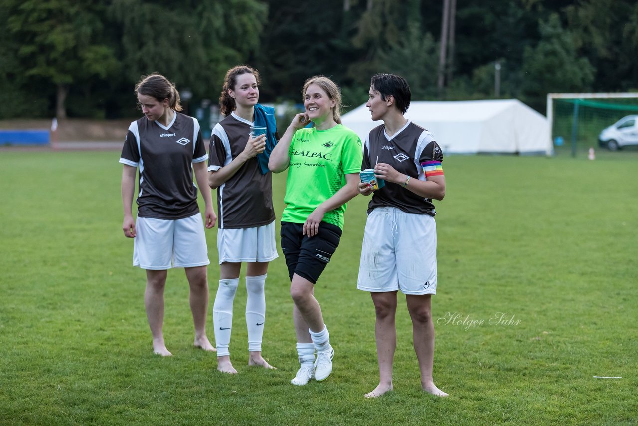 Bild 85 - Loewinnen Cup